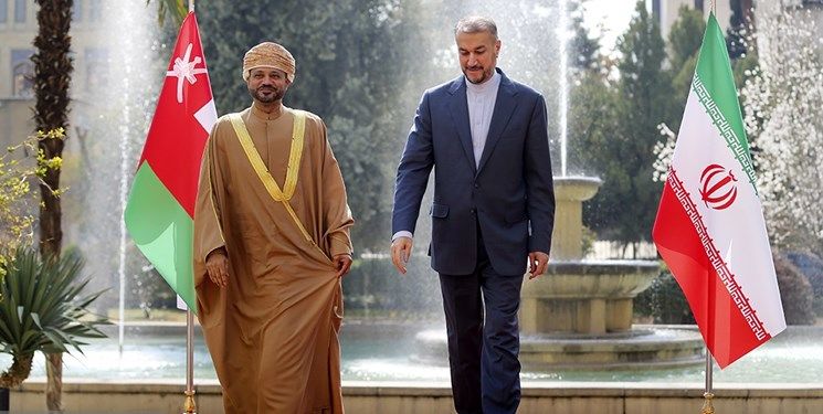 ابراز خرسندی وزیر خارجه عمان از روند رو به رشد روابط با ایران